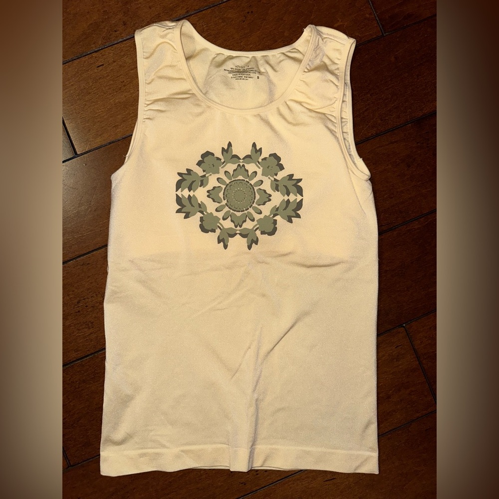 Athleta sports tank